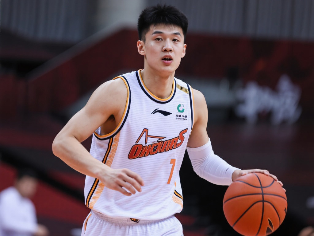 徐杰的成功并非偶然，他的【坚持与突破】是