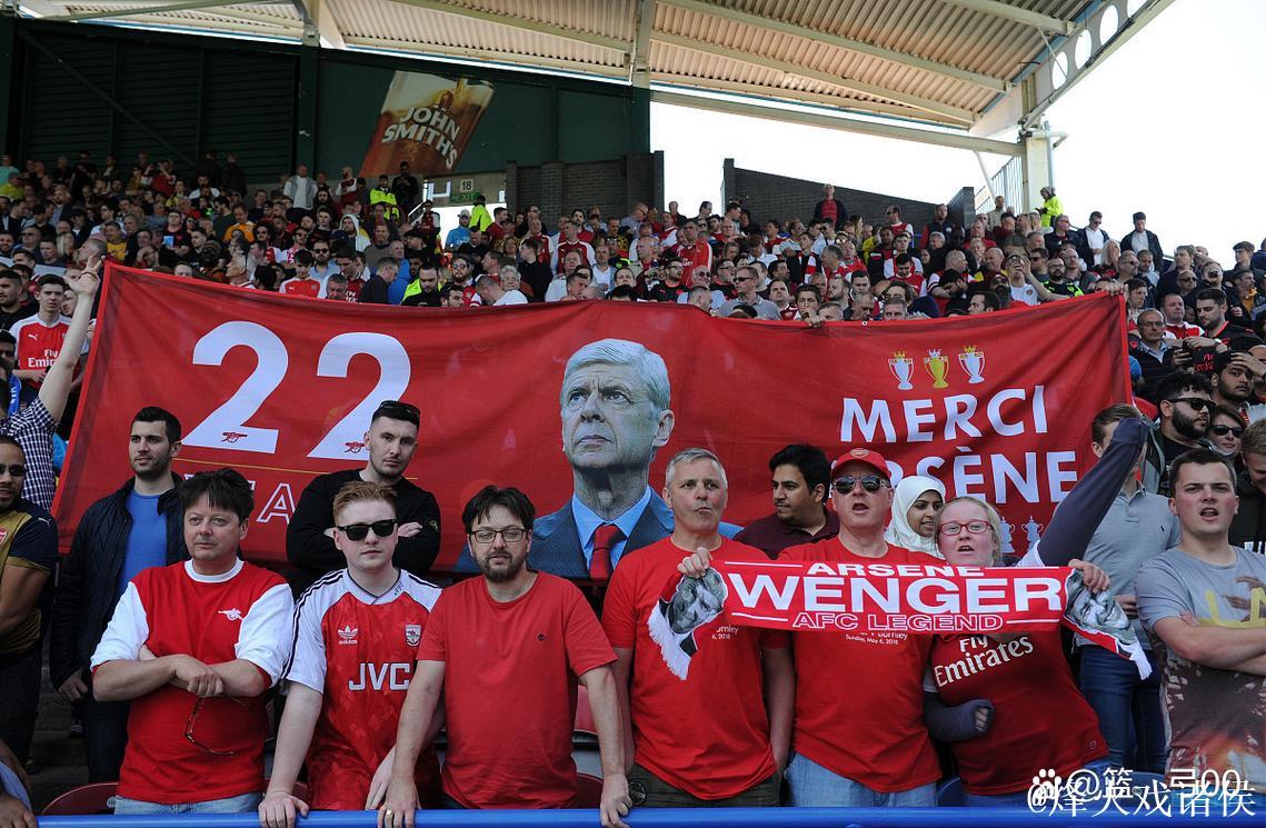 曼联削减残障球迷团体预算半数，却豪掷资金购买球员